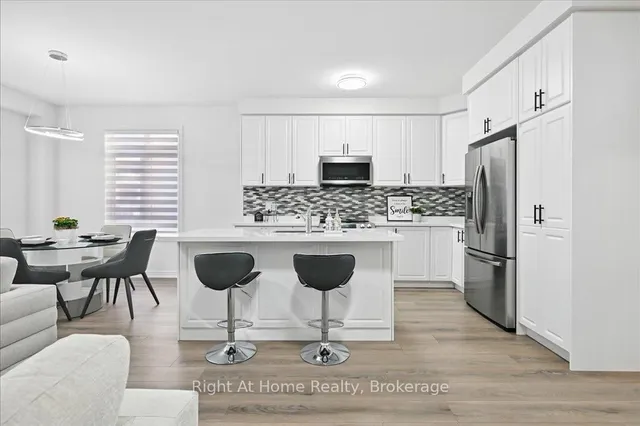 Additional image 15 of 465 Dundas St