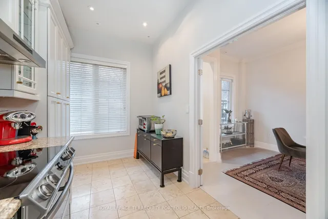 Additional image 16 of 51 York Mills Rd Unit 314