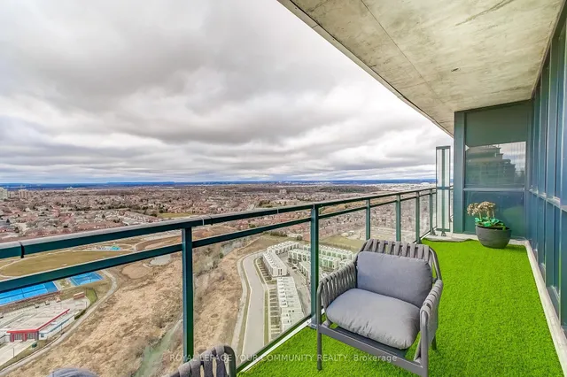 Additional image 41 of 75 Eglinton Ave Unit 2702