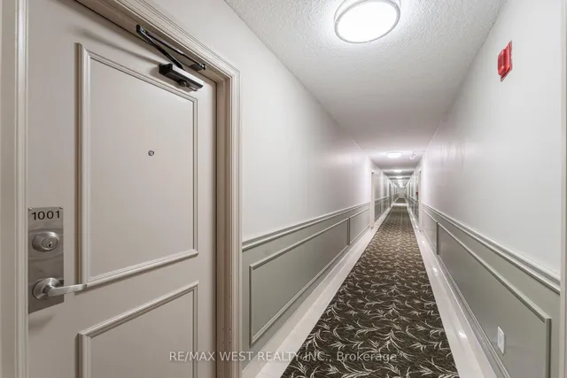 Additional image 36 of 1615 Bloor St Unit 1001