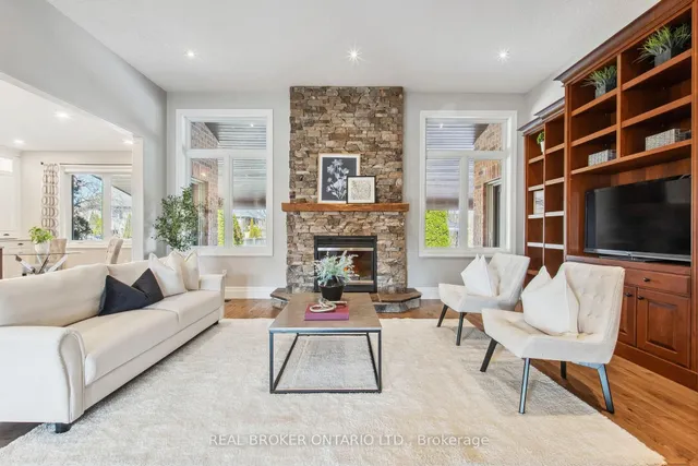 Additional image 10 of 229 Terrace Wood Cres