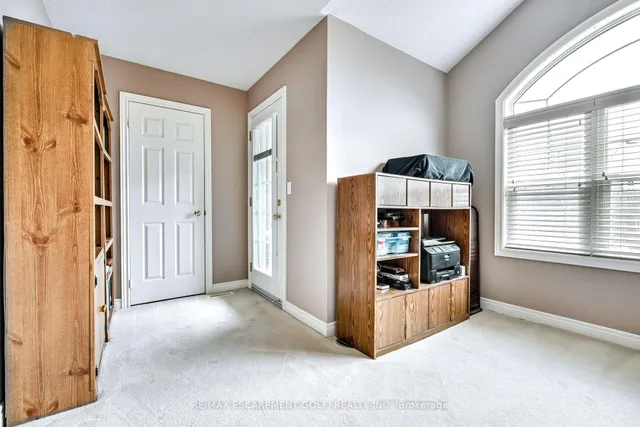 Additional image 21 of 43 Woodlawn Crt