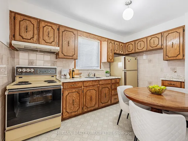 Additional image 12 of 407 Roselawn Ave