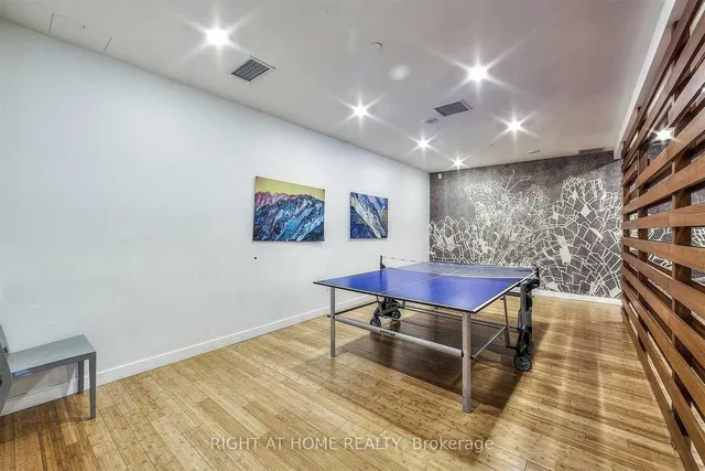 Additional image 16 of 21 Iceboat Terr Unit 4108