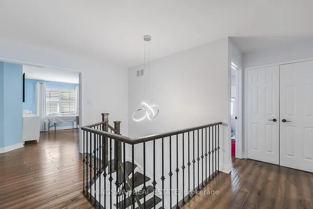 Additional image 23 of 4172 Vermont Cres