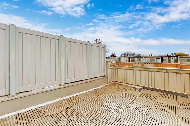 Additional image 19 of 20 Hargrave Lane Unit 12