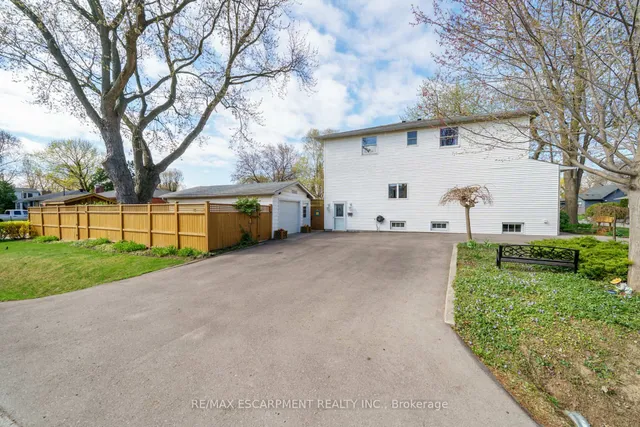 Additional image 46 of 2352 BRINELL Ave