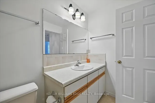 Additional image 34 of 38 Elora Dr Unit 6