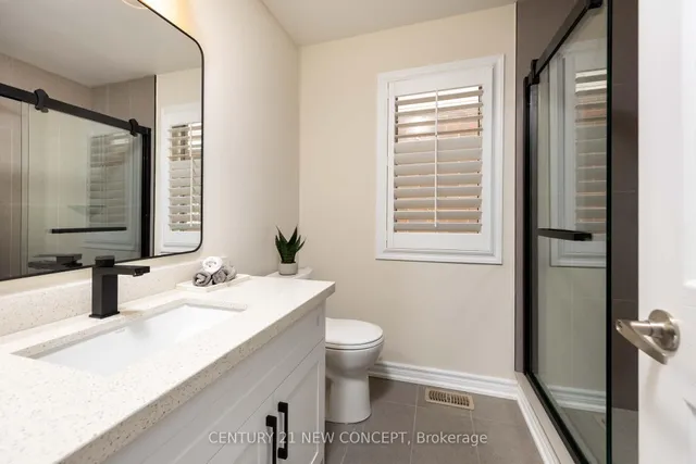 Additional image 20 of 286 Schreyer Cres