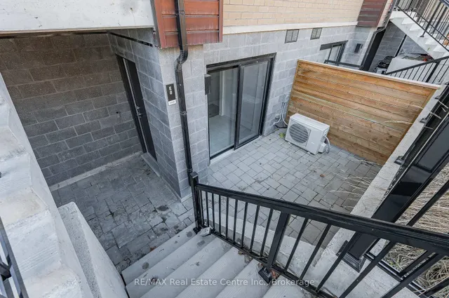 Additional image 31 of 20 Palace St Unit E8