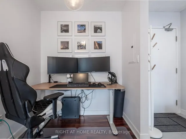 Additional image 21 of 11 Brunel Crt Unit 1706