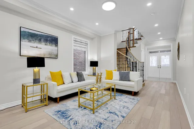 Additional image 9 of 98 Lola Cres