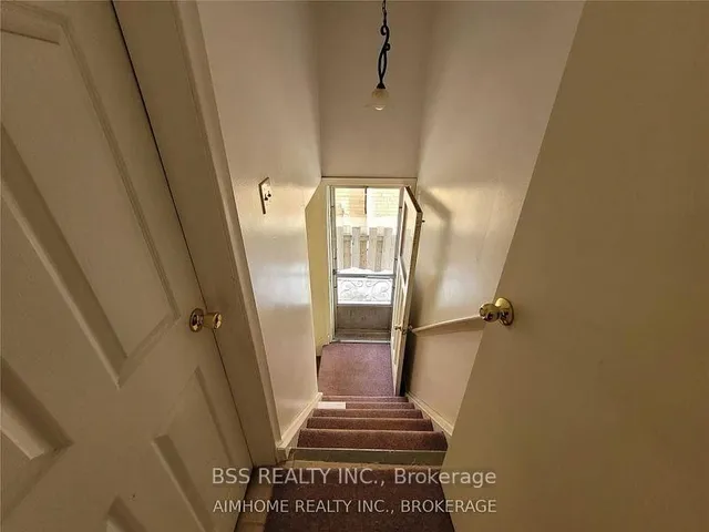 Additional image 9 of 3699 St. Clair Ave