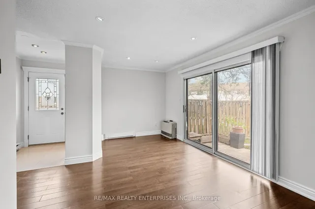 Additional image 18 of 6540 Falconer Dr Unit 123