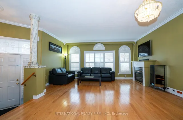 Additional image 2 of 8 Margaret Rose Crt