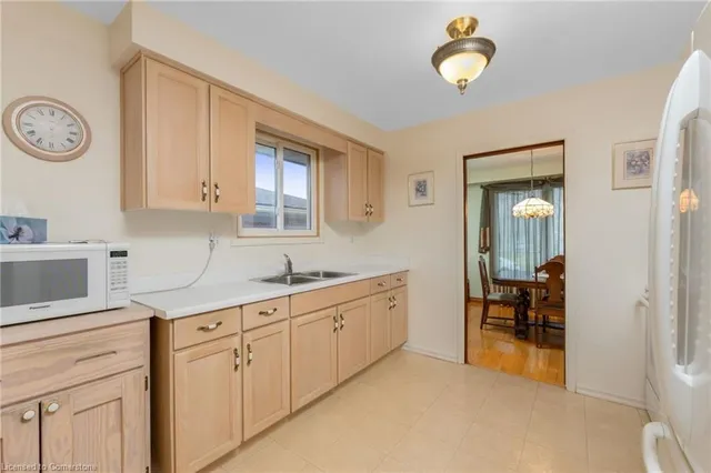 Additional image 20 of 31 Green Forest Dr