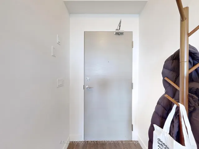 Additional image 30 of 2055 Danforth Ave Unit 605