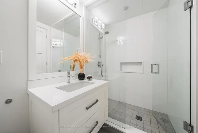 Additional image 33 of 20 Moorehill Dr