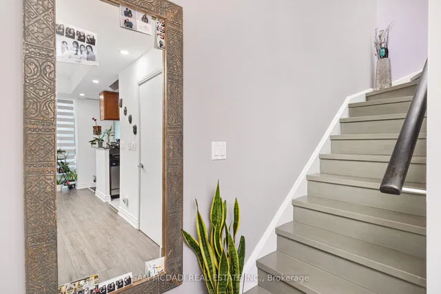 Additional image 21 of 90 Absolute Ave Unit Th119