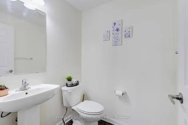 Additional image 18 of 121 Buick Blvd