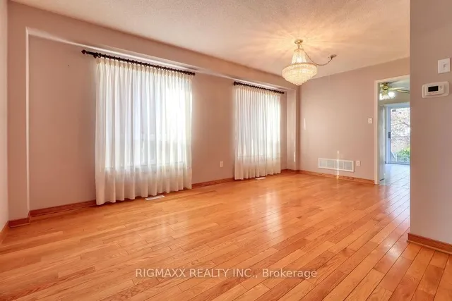 Additional image 5 of 14 Sunshade Pl