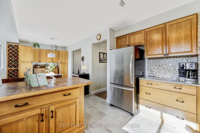 Additional image 8 of 43 Ashton Cres Unit 43