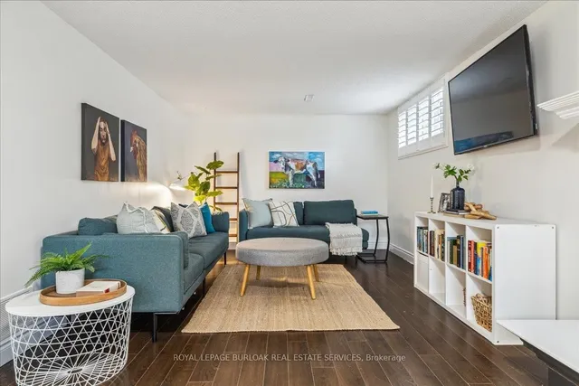 Additional image 20 of 692 Catalina Cres