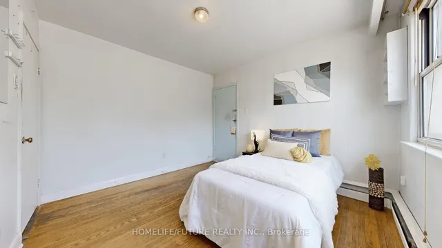 Additional image 27 of 164 Bertrand Ave