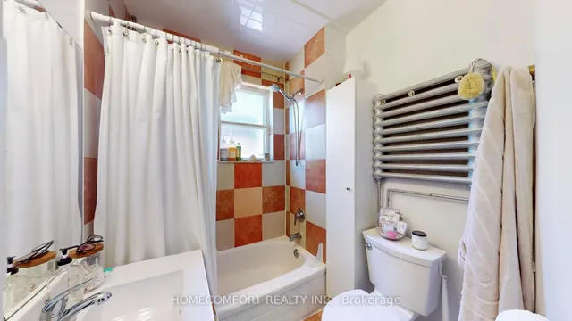 Additional image 32 of 230 Robert St