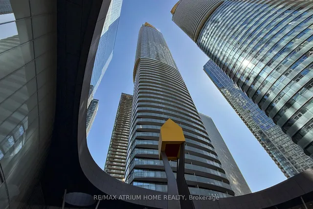 Additional image 43 of 14 York St Unit 6207