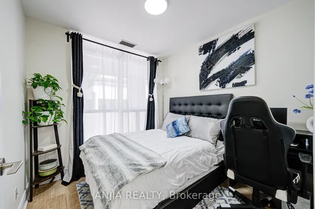 Additional image 19 of 60 Town Center Crt Unit 202