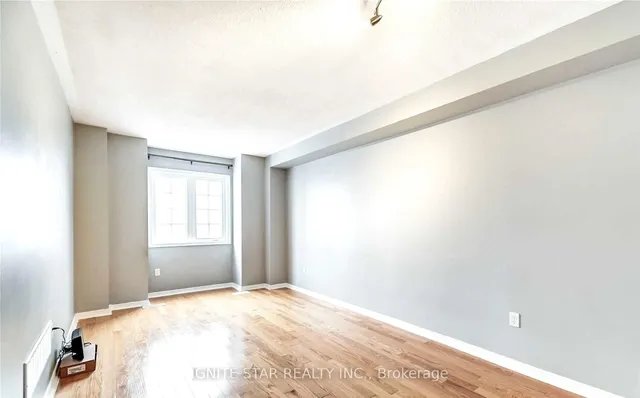 Additional image 5 of 5727 Retreat St