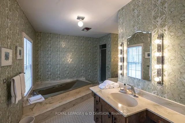 Additional image 24 of 16 Bobwhite Cres