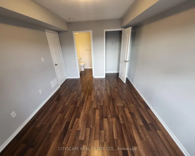 Additional image 18 of 2496 Post Rd Unit 6