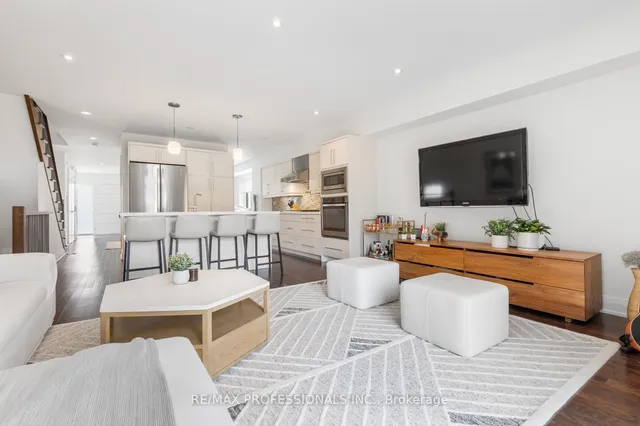 Additional image 18 of 43 Bellman Ave