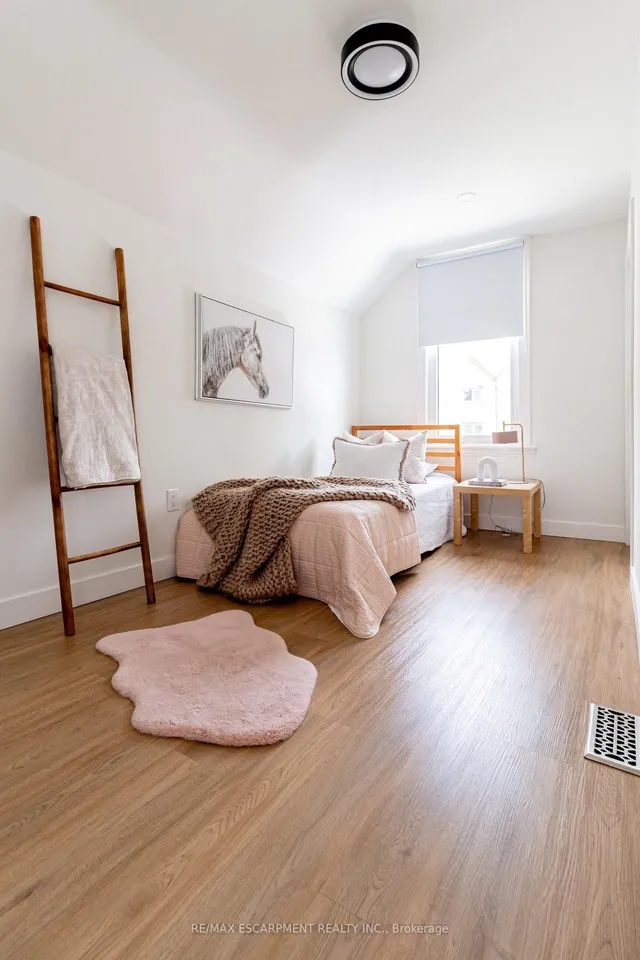 Additional image 30 of 58 Margaret St