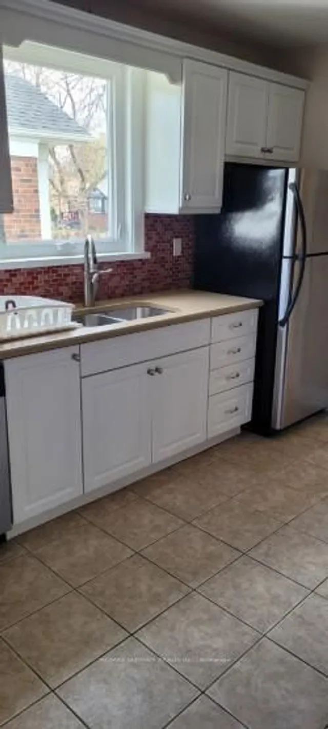 Additional image 7 of 20 Boyd Ave