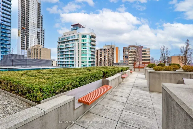 Additional image 30 of 18 Yorkville Ave Unit 2906