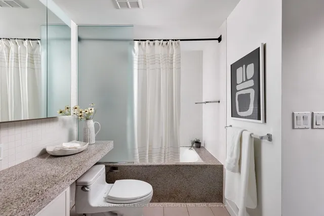 Additional image 26 of 1 Shaw St Unit LPH26