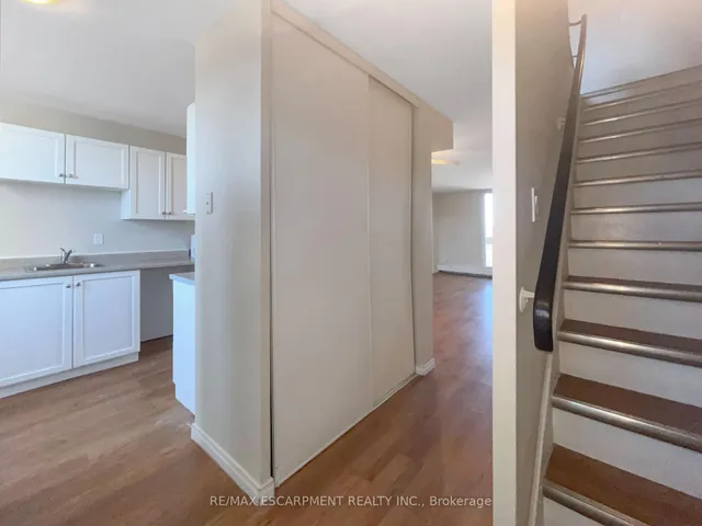 Additional image 6 of 350 Quigley Rd Unit 810