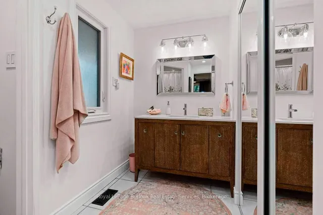 Additional image 12 of 1508 Upper Middle Rd Unit 5