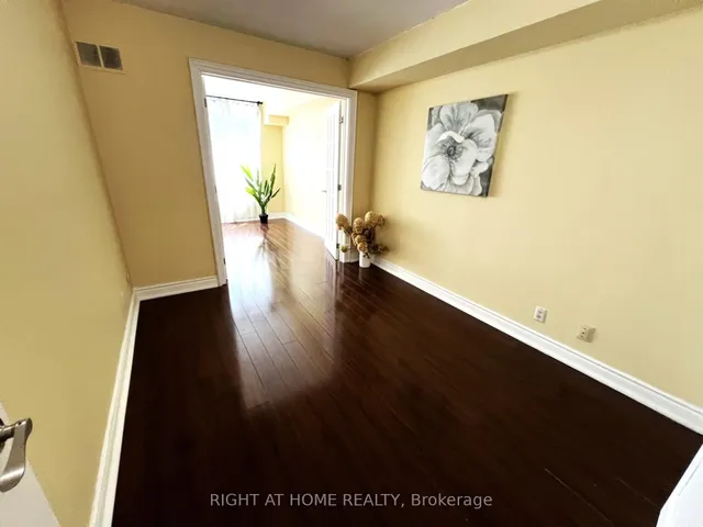 Additional image 9 of 92 King St Unit 403