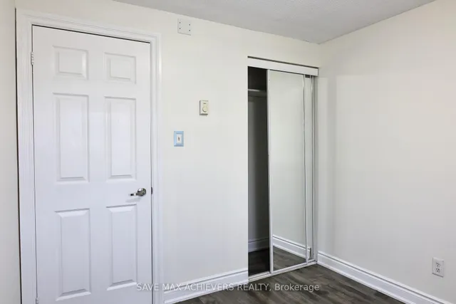 Additional image 29 of 3 Gold Finch Crt