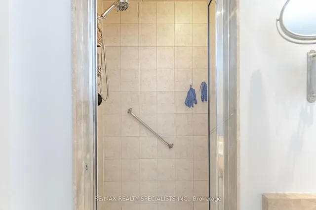 Additional image 22 of 399 Elizabeth St Unit 210