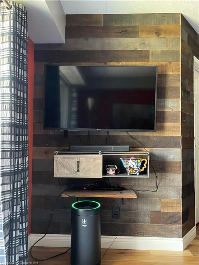 Additional image 19 of 3499 Upper Middle Rd Unit 110