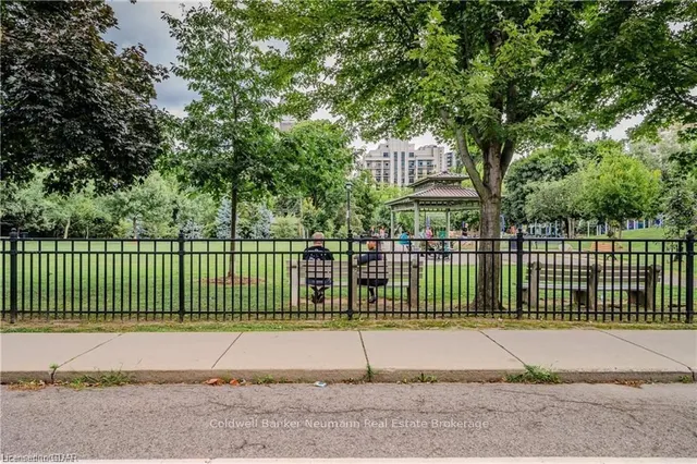 Additional image 17 of 69 HERKIMER St Unit 402