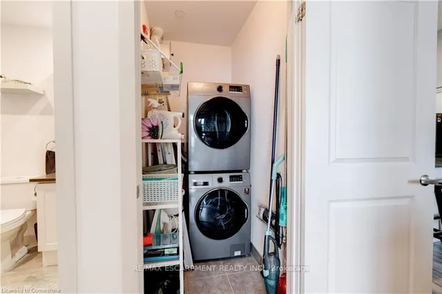 Additional image 15 of 35 SOUTHSHORE Cres Unit 404