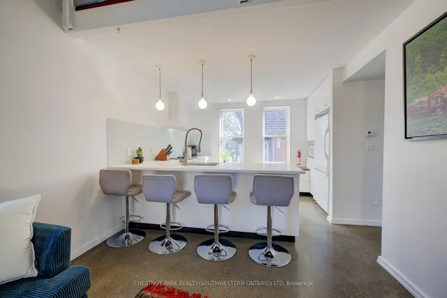 Additional image 24 of 23 Richmond Ave