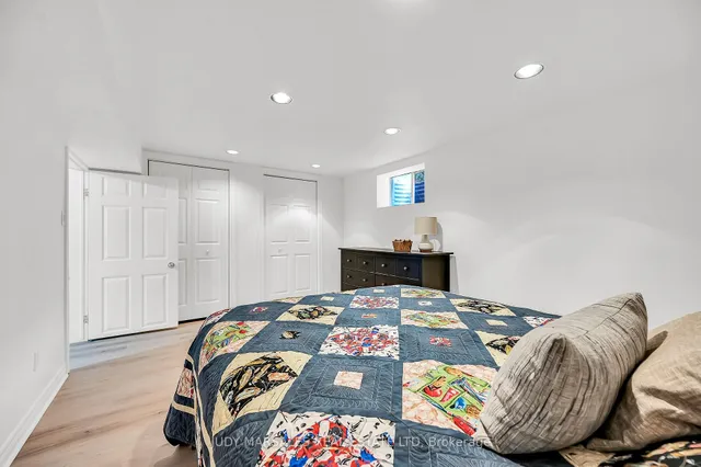 Additional image 32 of 6 Tinder Lane