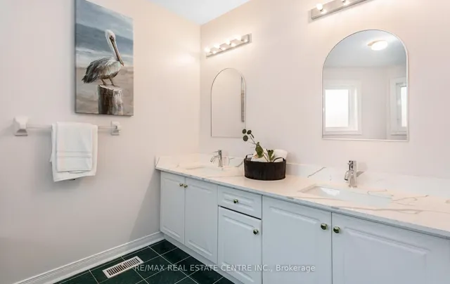 Additional image 28 of 1731 Riverbrook Cres